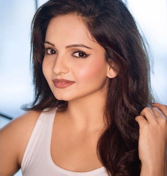 giaa manek