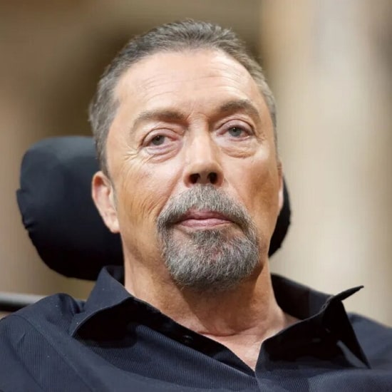 Tim Curry Age, Net Worth, Girlfriend, Family, Height and Biography