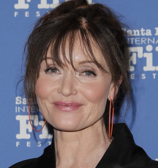 essie davis