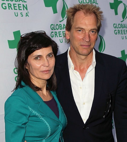 julian sands wife