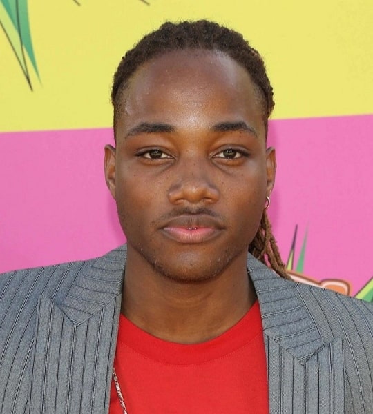 Leon Thomas III Age, Net Worth, Girlfriend, Family, Height and