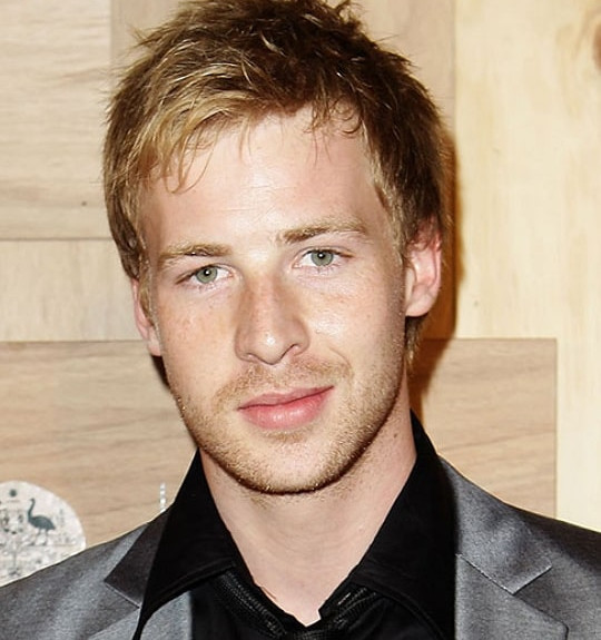 angus mclaren