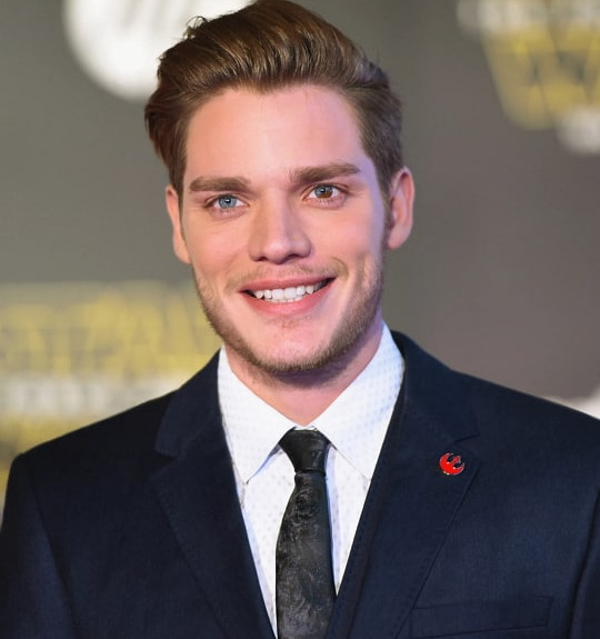 dominic sherwood