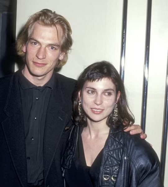 julian sands wife