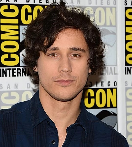 peter gadiot