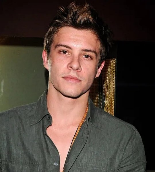 xavier samuel