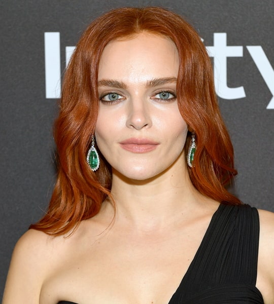 Madeline Brewer Age, Net Worth, Boyfriend, Family and Biography ...