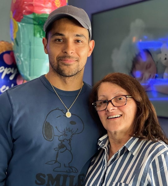 wilmer valderrama mother