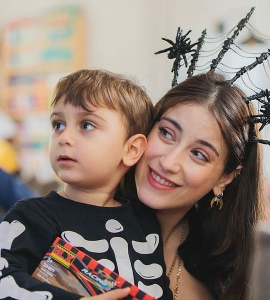 hazal kaya son