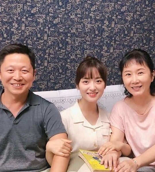 shen yue parents