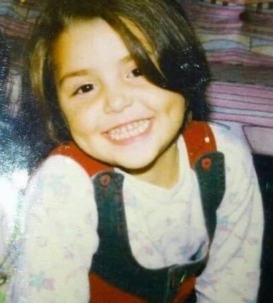 hande erçel childhood