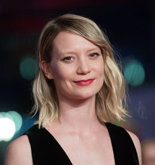 mia wasikowska